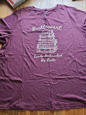 NWT Heritage By Torrid Purple 'Booktrovert' Graphic Tee Shirt APlus Size 4